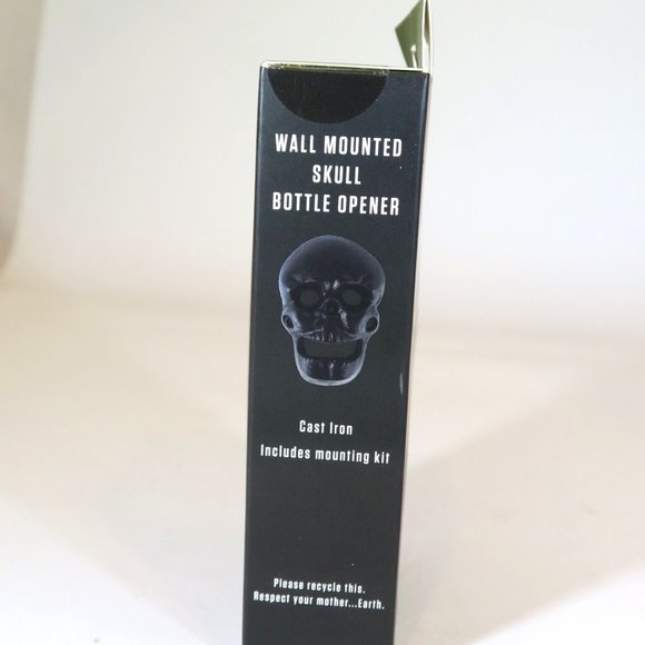 Foster & Rye Black Skull Cast Iron Wall Mounted Bottle Opener Halloween NEW - Picture 3 of 7